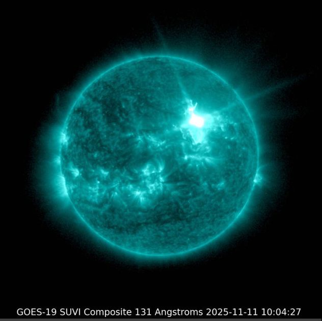 Solen leverer i første halvdel November 2025! 1 GOES SUVI bilde av X5.1 CME 11-11-2025.